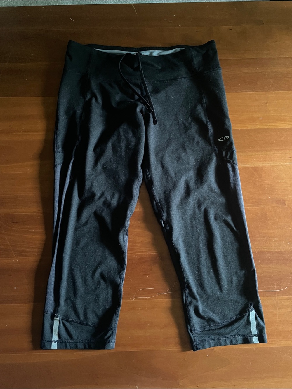 Champion Women’s Black Capri Joggers with Drawstring